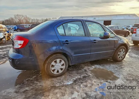 2010 Suzuki Sx4 Le z USA, uszkodzony, nr VIN JS2YC5A26A6300847